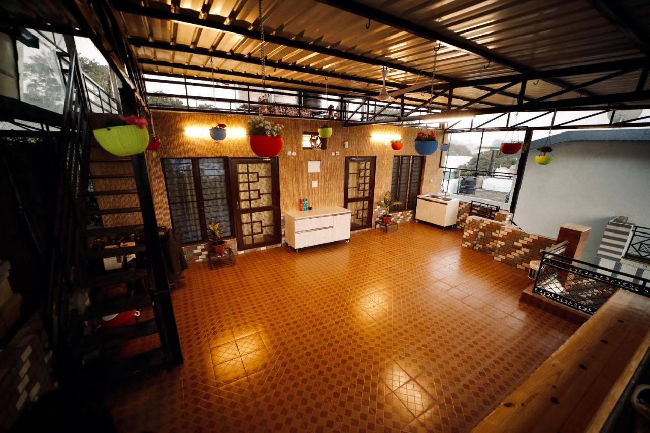 The Location, A Penthouse Hotell Dehradun Exteriör bild